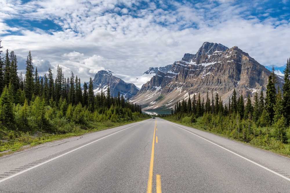 Columbia Icefield Skywalk road trip